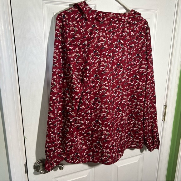 Vince Camuto Dark Red Floral Long Sleeve Blouse Size XL Ruffle V-Neck Collar - Picture 9 of 13